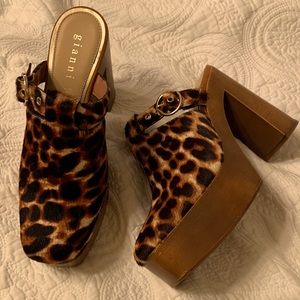 Gianni Bini Sotelo Leopard Print Calf Hair Buckle Detail Platform Clogs, 5” heel